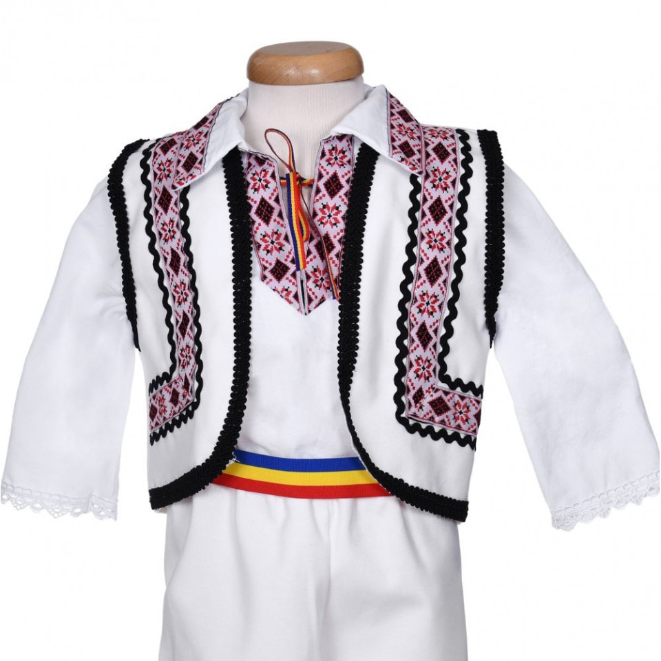 Set Botez Traditional Baietel Trusou Botez Landou Lumanare Si Costum