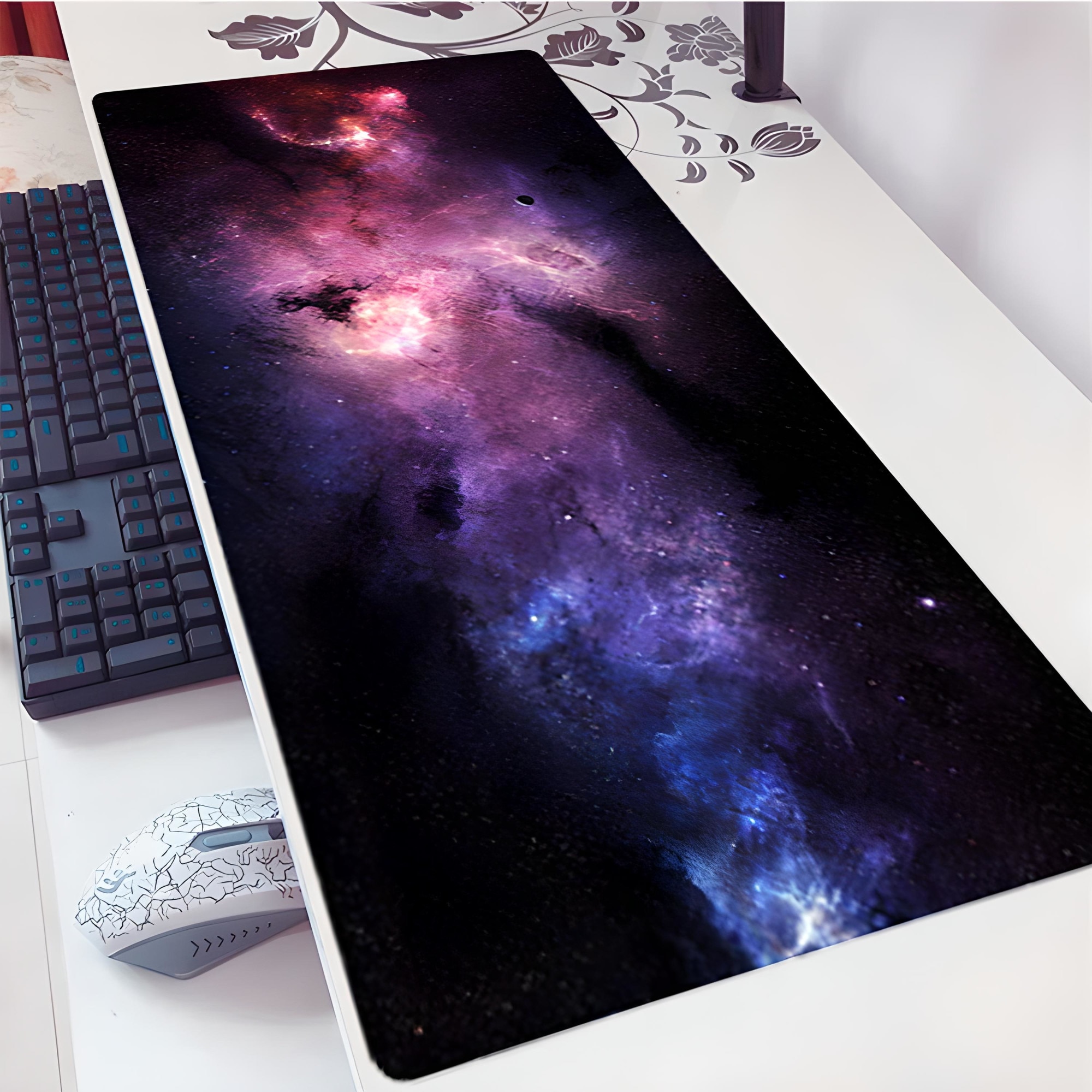 Mousepad Profesional Pentru Gaming Baza Cauciucata Nebuloasa