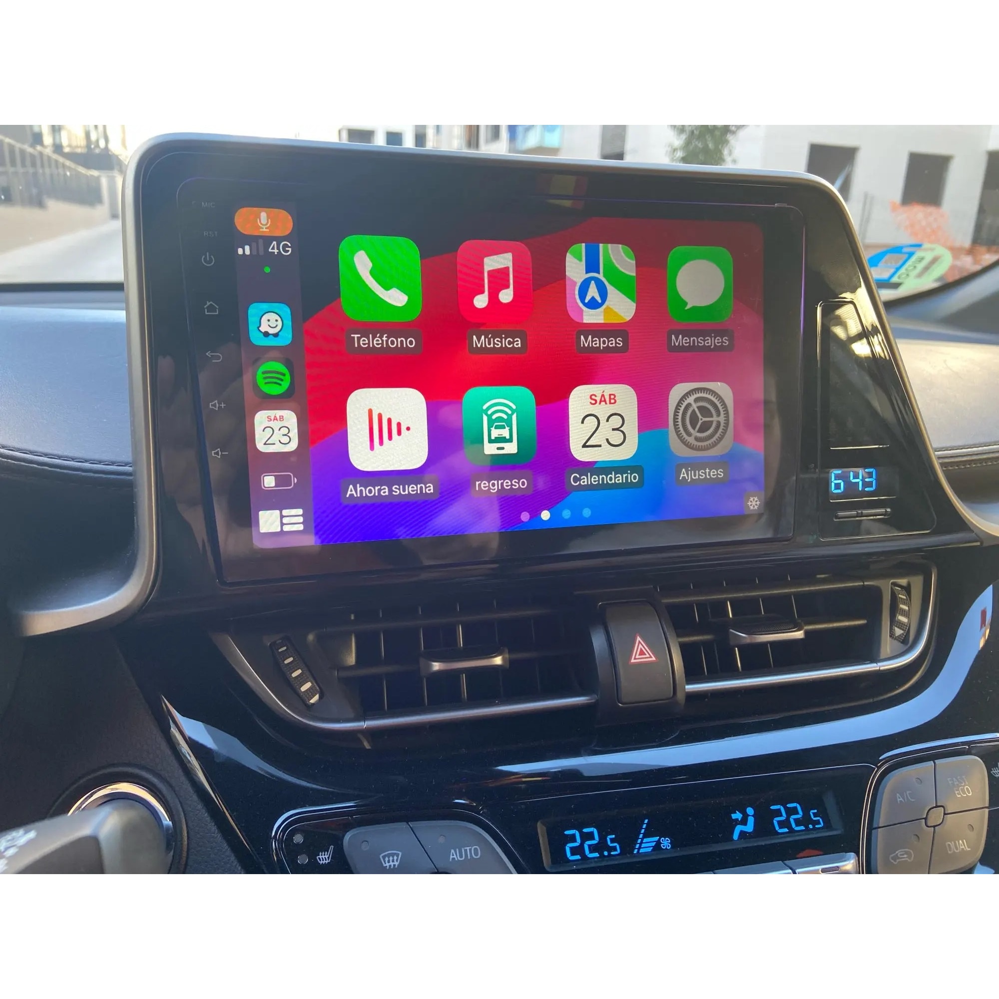 Navigatie Multimedia Zt Pentru Toyota Chr Android