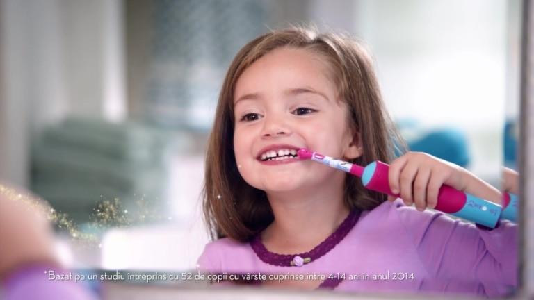 answer Drill Car Periuta de dinti electrica Oral-B pentru copii, reincarcabila, Roz/Albastru  - eMAG.ro