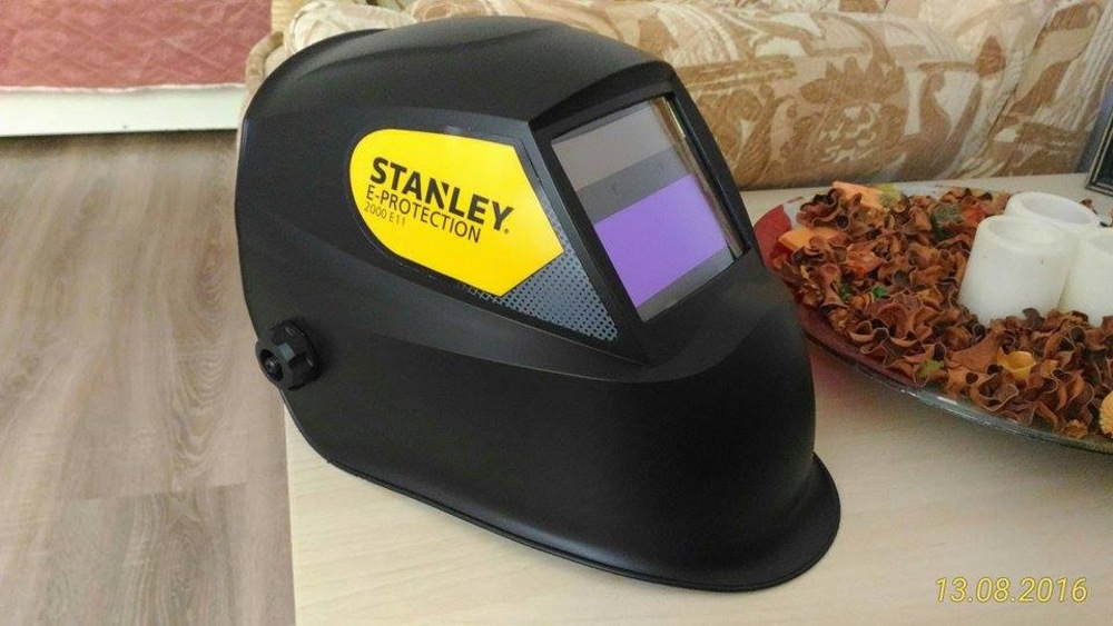 club relax Dead in the world Masca de sudura Stanley 90371 cu cristale lichide, DIN 9-11 sensibilitate filtru - eMAG.ro club relax Dead in the world Masca de sudura Stanley 90371 cu cristale lichide, DIN 9-11 sensibilitate filtru - eMAG.ro