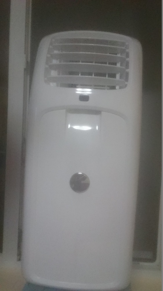 Aparat de aer conditionat portabil VORTEX 9000BTu VAP-T09E, Racire,  Dezumidificare, Ventilatie, Tub evacuare, Display