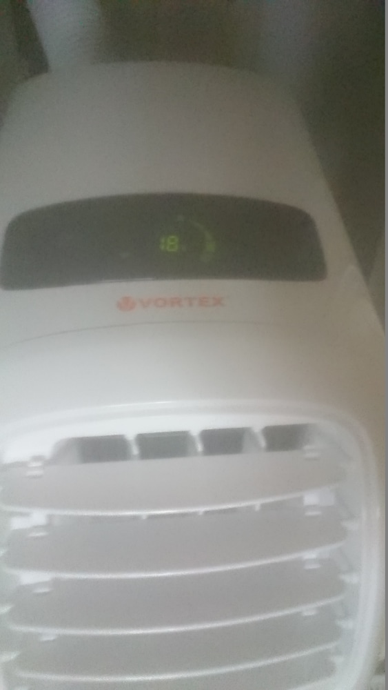 Aparat de aer conditionat portabil VORTEX 9000BTu VAP-T09E, Racire,  Dezumidificare, Ventilatie, Tub evacuare, Display - eMAG.ro