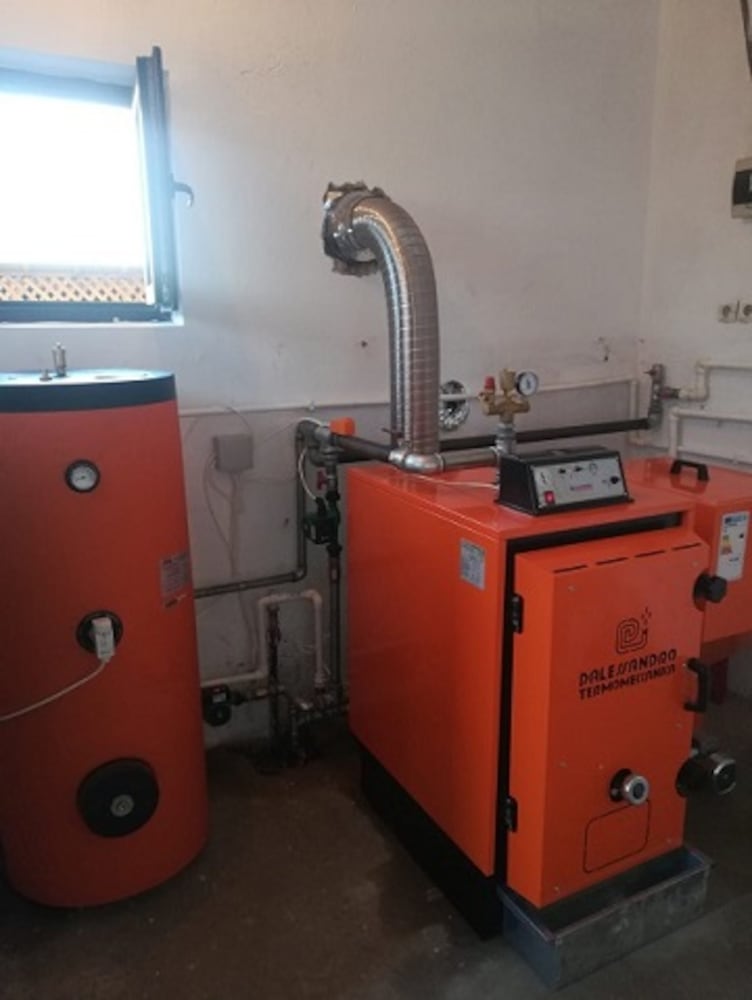 Around ground Cater Centrala termica cu peleti si boabe de porumb D'Alessandro Termomeccanica CS Small 30 - eMAG.ro Around ground Cater Centrala termica cu peleti si boabe de porumb D'Alessandro Termomeccanica CS Small 30 - eMAG.ro