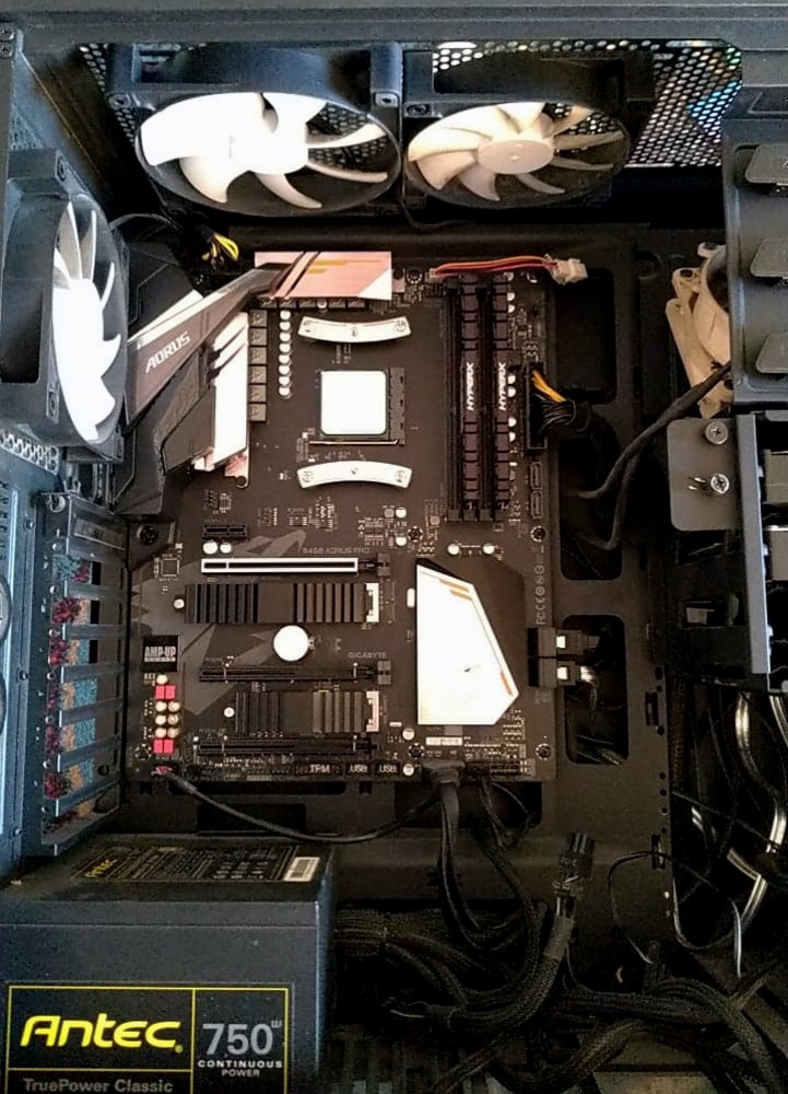 Procesor AMD Ryzen 7 2700, 4.1GHz, 20MB, Socket AM4, Wraith Spire