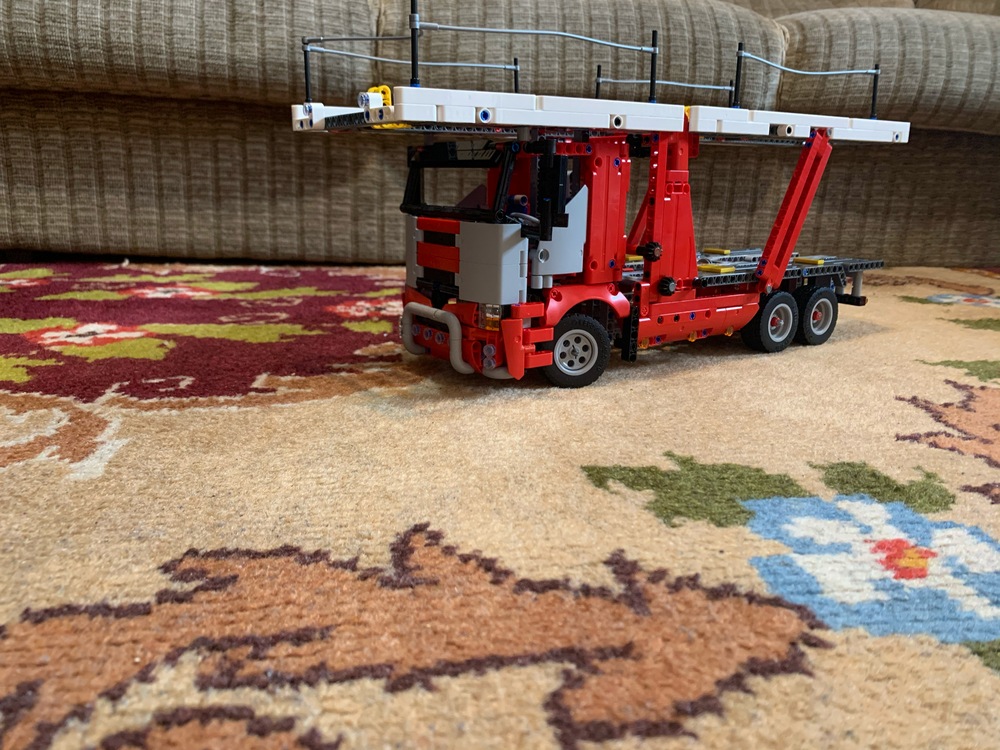 LEGO Technic - Transportor de masini 42098, 2493 piese - eMAG.ro