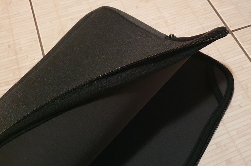 Husa laptop Rivacase Sleeve, Antisoc, 15.4", Dark Grey
