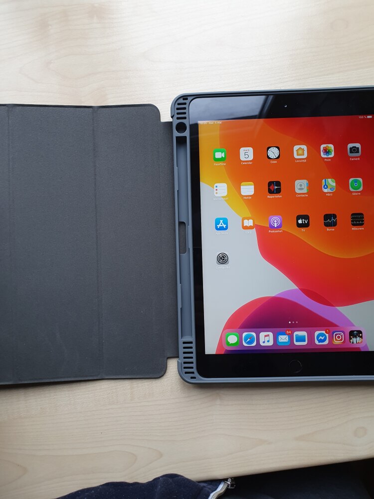 Husa de protectie pentru tableta Apple iPad 10.2 negru-Mutural