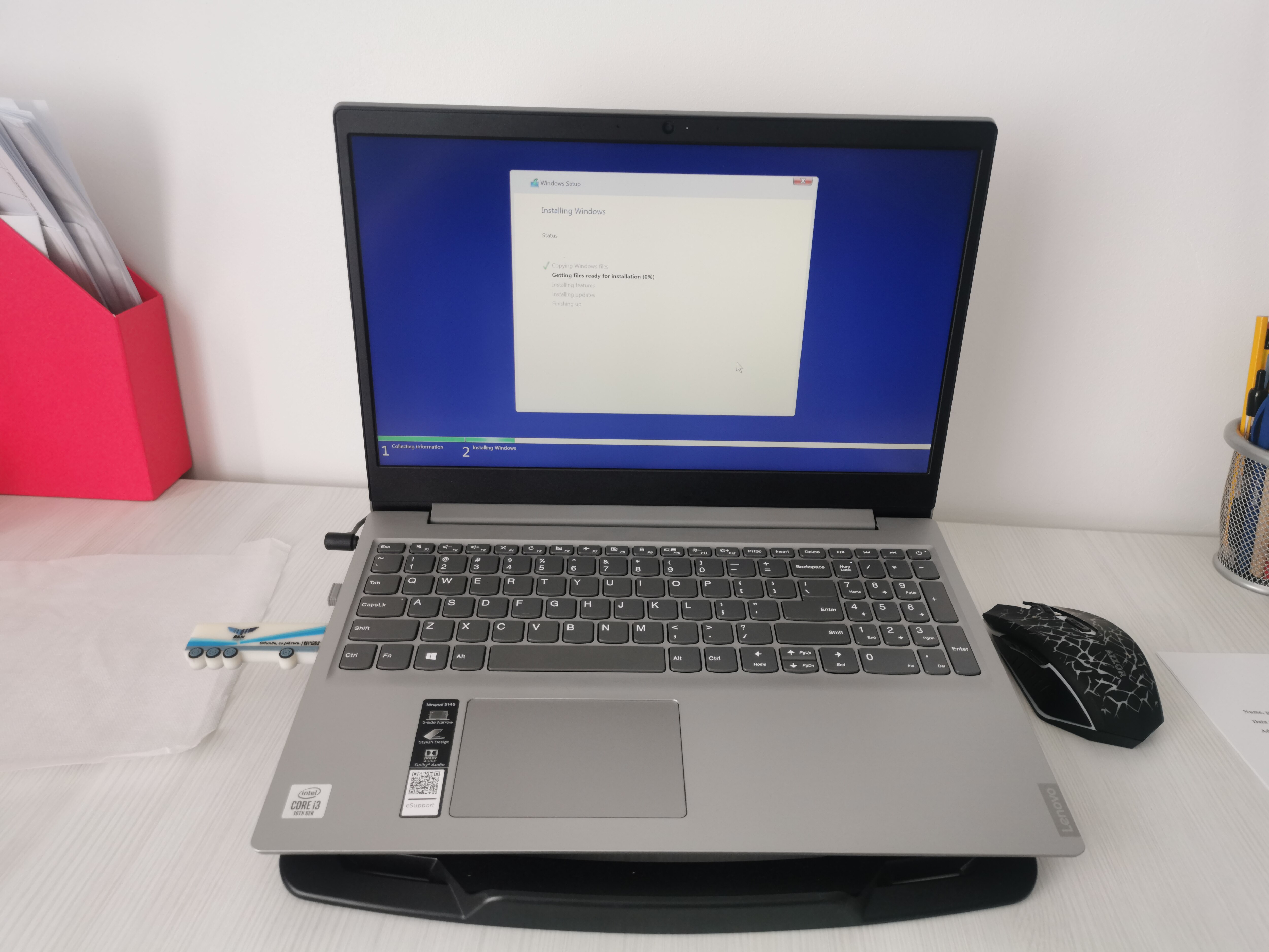 Laptop Lenovo Ideapad S145-15IIL cu procesor Intel® Core™ i3-1005G1 pana la 3.40 GHz Ice Lake, 15.6", Full HD, 4GB, 512GB SSD, Intel UHD Graphics, Free DOS, Platinum Grey