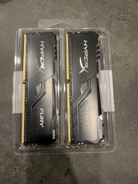 Memorie HyperX Fury RGB 32GB (2x16GB), DDR4, 3200MHz, CL16, 1.35V