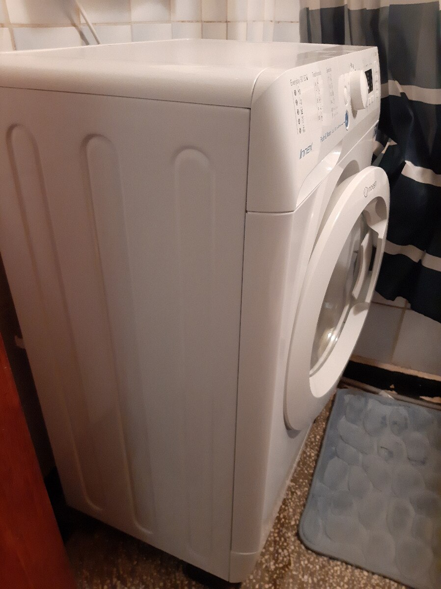 Masina de spalat rufe Slim Indesit Innex BWSA71253W EU, 7kg, 1200 RPM, Push&Wash, Clasa A+++, Alb