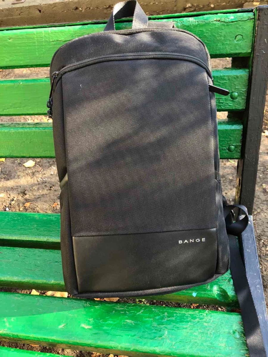 Rucsac laptop 15.6 inch, extensibil, buzunar antifurt, sistem fixare pe valiza, rezistent la stropi de apa, model ingust, design minimalist, BANGE, BG77115GY