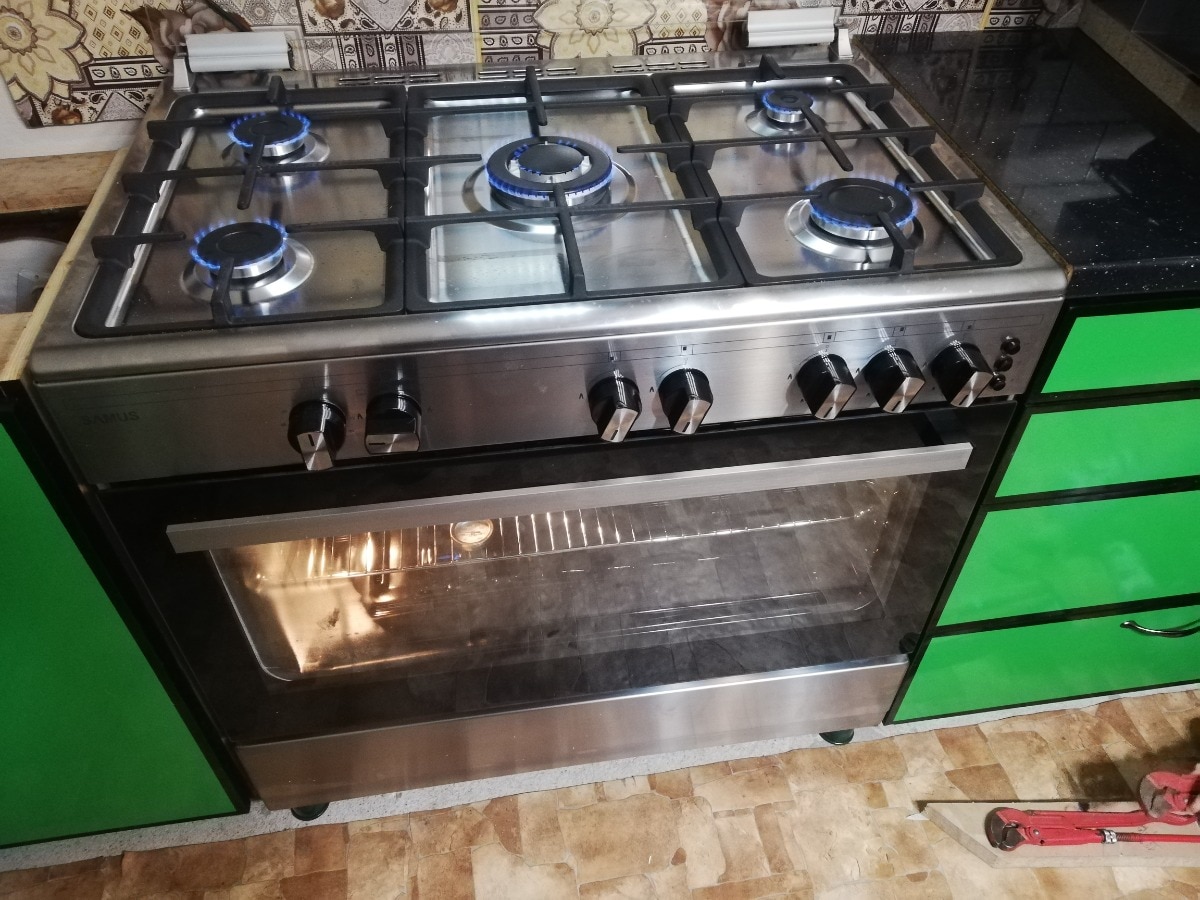 Aragaz Samus SM950AGRXS, 90x60 cm, 5 arzatoare, WOK, aprindere electrica