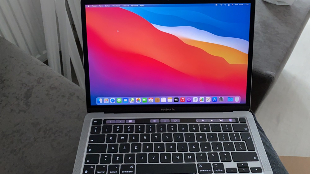 Laptop Apple MacBook Pro 13-inch,True Tone, procesor Apple M1, 8
