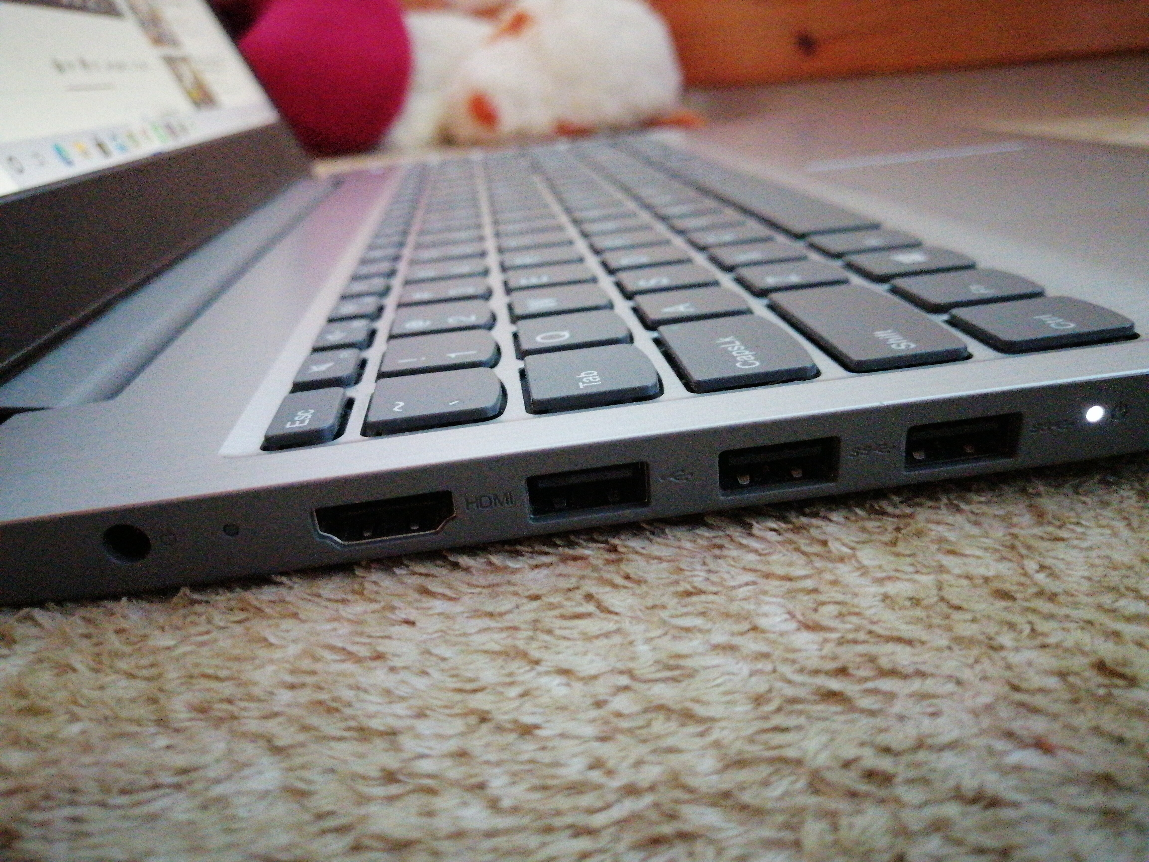 Laptop Lenovo IdeaPad 3 15IIL05 cu procesor Intel Core i3-1005G1 pana la 3.40 GHz, 15.6", Full HD, 4GB, 256GB SSD, Intel UHD Graphics, Free DOS, Platinum Grey