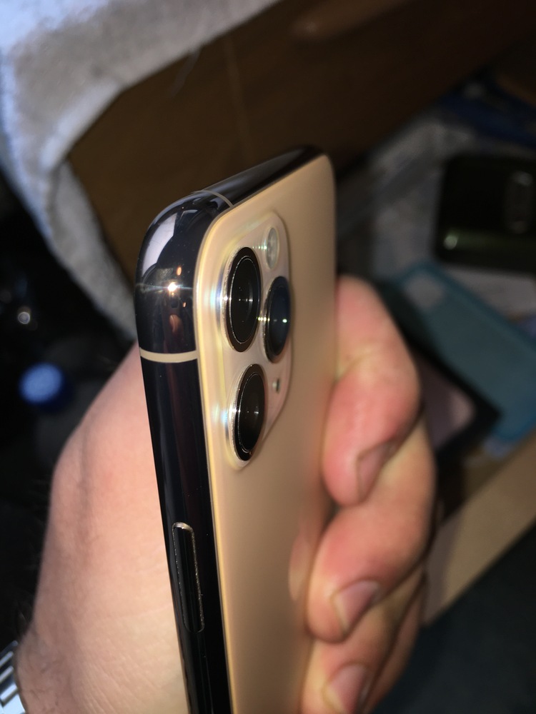 Telefon mobil Apple iPhone 11 Pro, 512GB, Gold - eMAG.ro