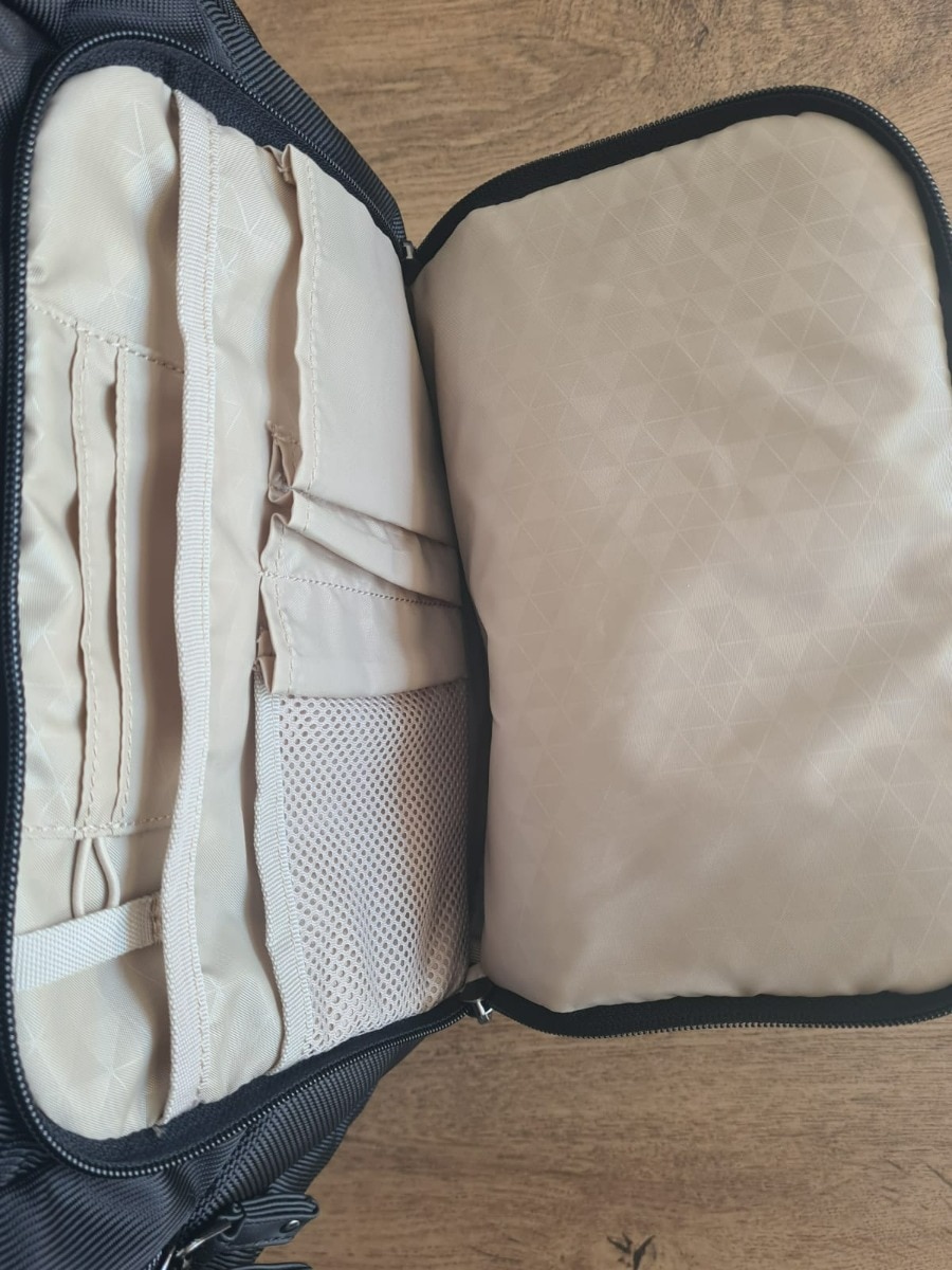 Rucsac laptop Case Logic Notion 15.6", Negru