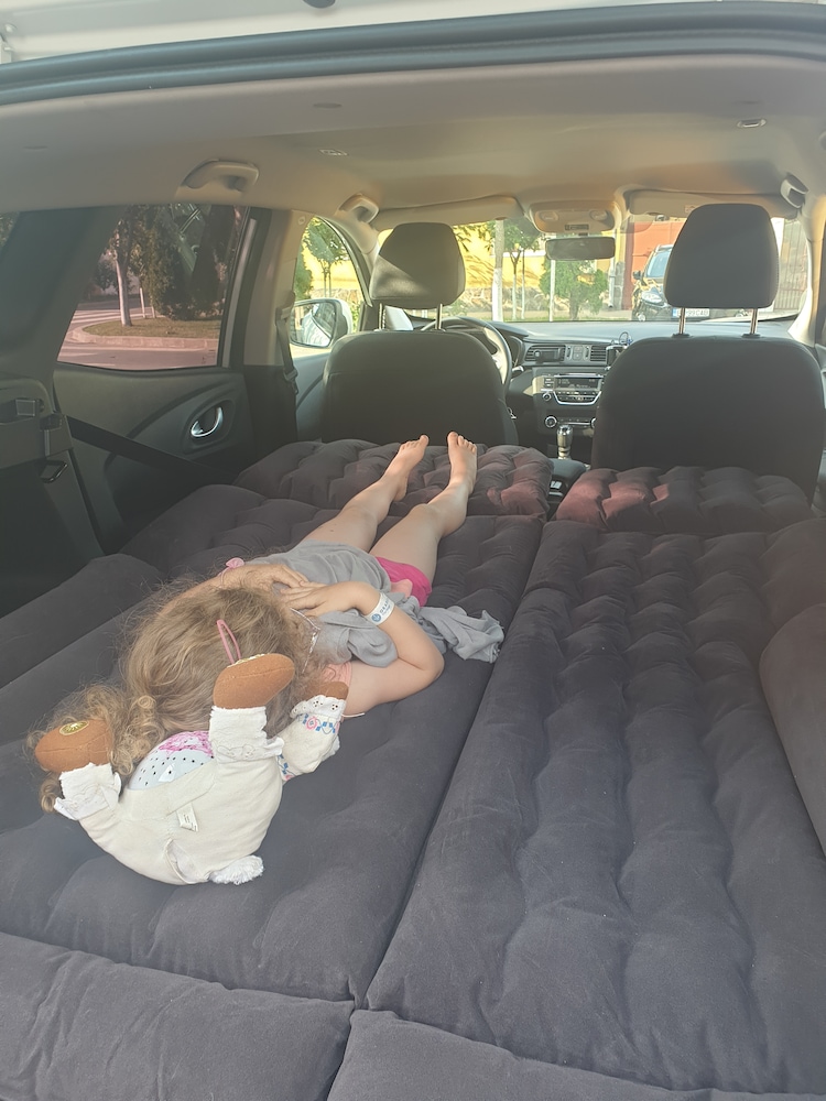 perturbation heroin Habitual Saltea auto gonflabila travel bed, pentru masini SUV, MPV ,dimensiuni 174 X 126 cm, negru - eMAG.ro perturbation heroin Habitual Saltea auto gonflabila travel bed, pentru masini SUV, MPV ,dimensiuni 174 X 126 cm, negru - eMAG.ro