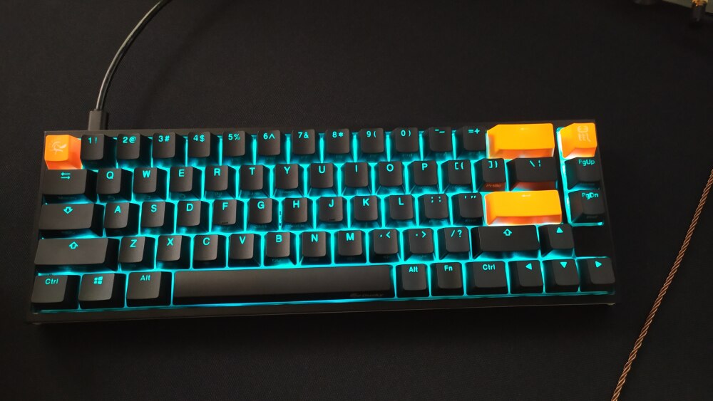 Tastatura Mecanica Gaming Ducky One 2 SF RGB, switch Cherry MX