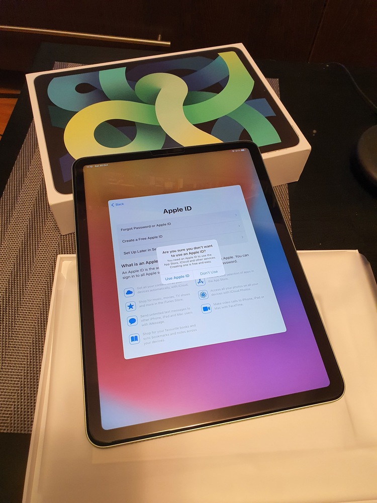 Apple iPad Air 4 (2020), 10.9