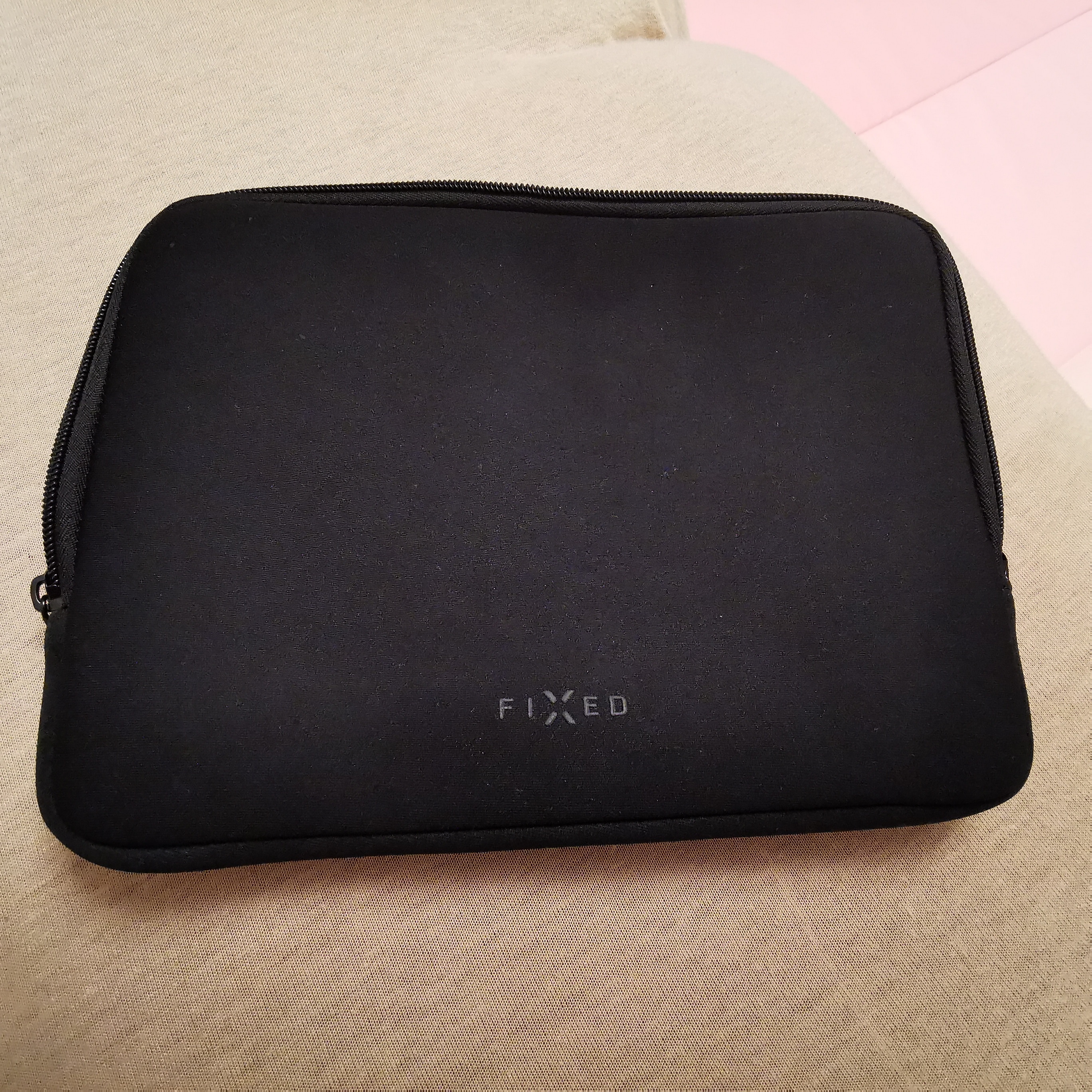 Husa laptop Fixed Sleeve, Neopren, 11 ", Negru