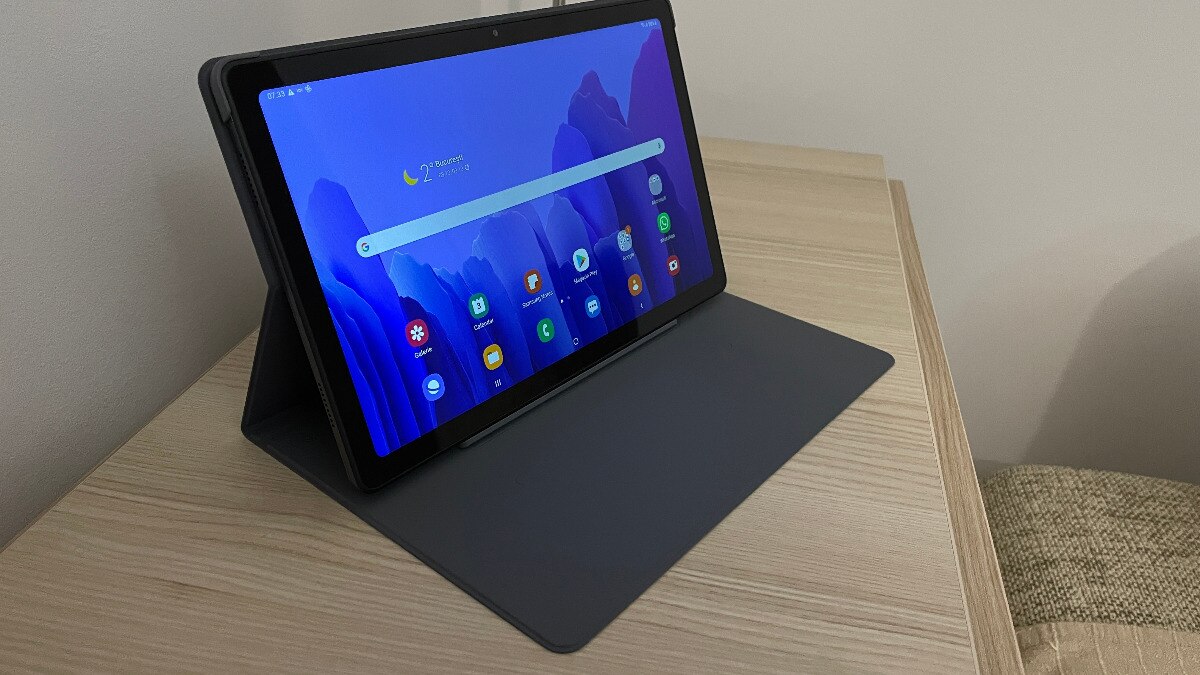 Husa de protectie Samsung Book Cover pentru Galaxy Tab A7, Gray