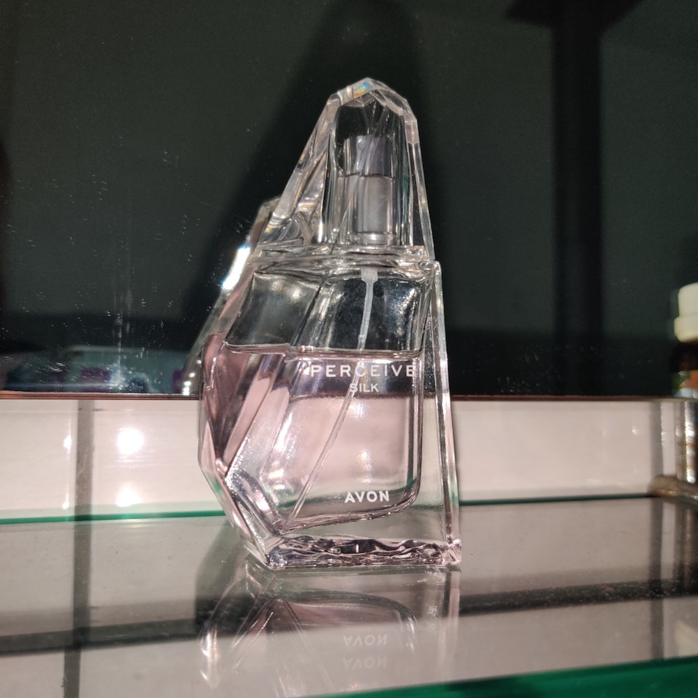 Apa de parfum Perceive Silk 50 ml