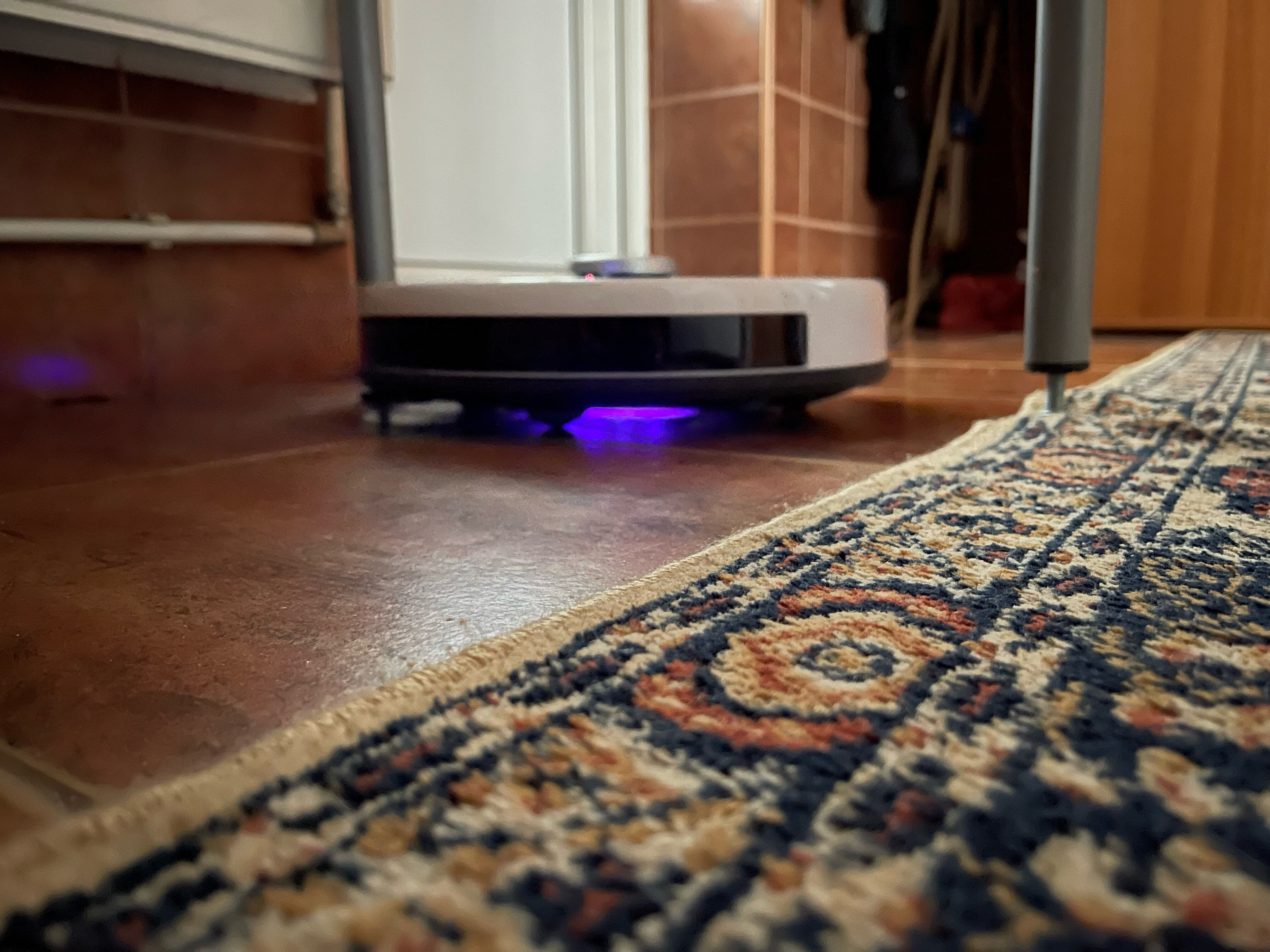 Aspirator Robot Magnum 3000, Baterie puternica LG Li-Ion 5200 Mah, Pa Lampa Uvc Mop Harta Barierewhite