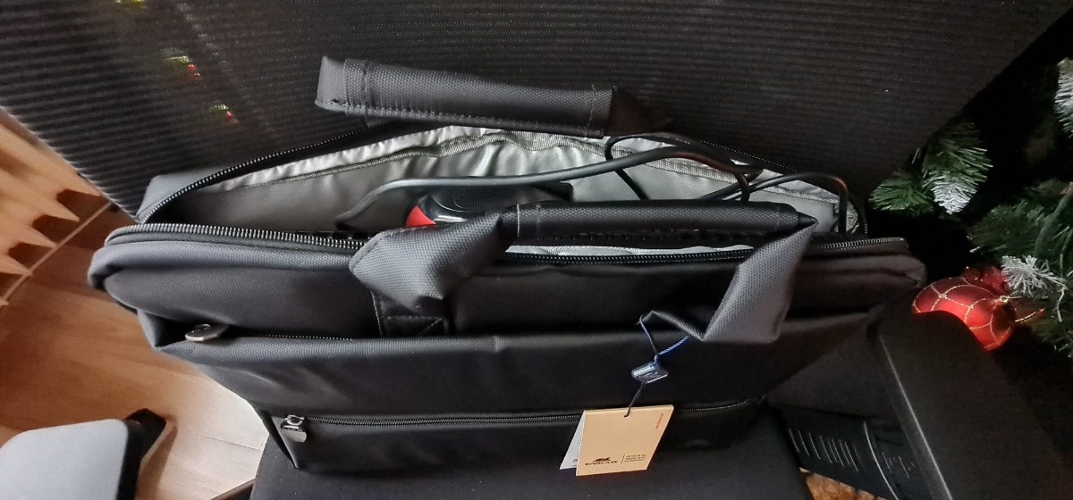 Geanta Laptop Rivacase 8630, 15.6", Bej