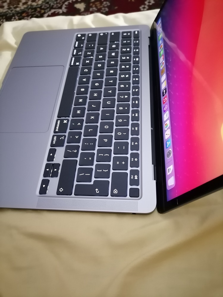 MacBook本体 MacBook Air 13inc Silver Premium Apple MacBook Air 13