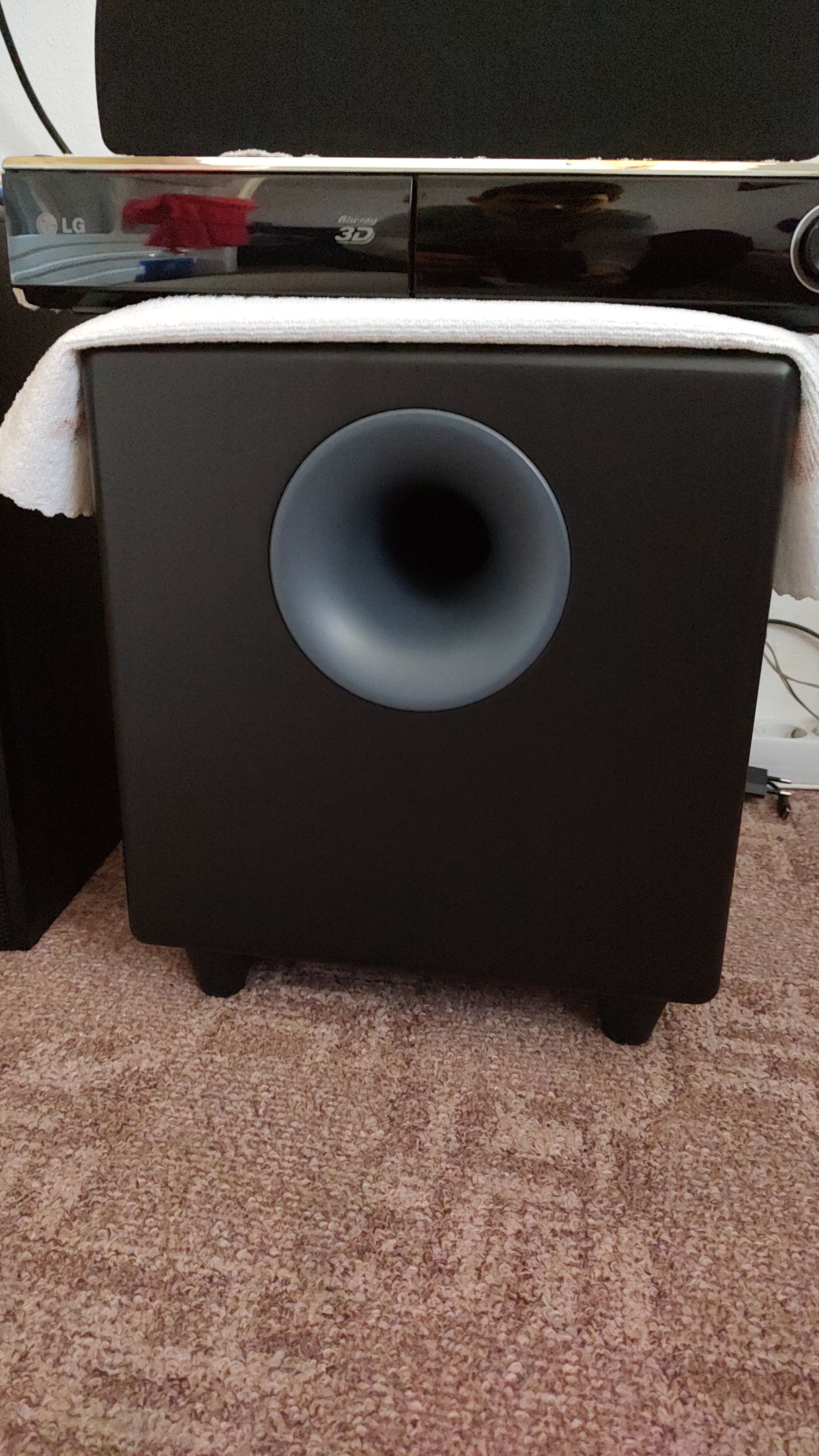 Subwoofer activ Audioengine S8 , Negru