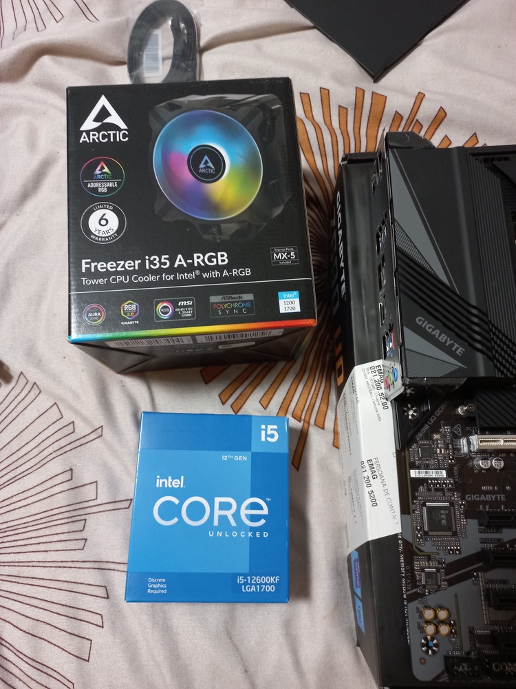 i5 12400f. Procesor Intel® Core™ Alder Lake, 2.5GHz, 18MB, fara