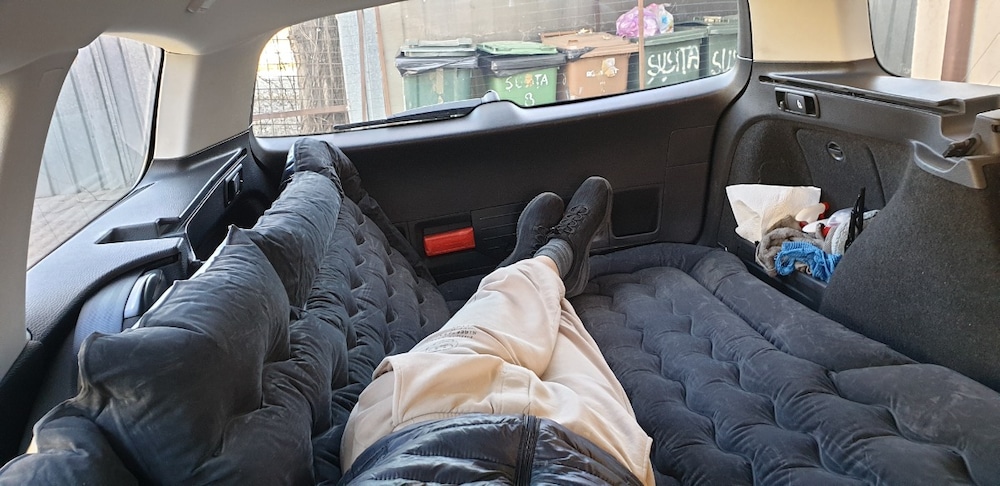 perturbation heroin Habitual Saltea auto gonflabila travel bed, pentru masini SUV, MPV ,dimensiuni 174 X  126 cm, negru - eMAG.ro