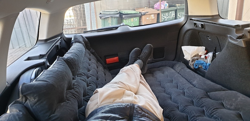 perturbation heroin Habitual Saltea auto gonflabila travel bed, pentru masini SUV, MPV ,dimensiuni 174 X 126 cm, negru - eMAG.ro perturbation heroin Habitual Saltea auto gonflabila travel bed, pentru masini SUV, MPV ,dimensiuni 174 X 126 cm, negru - eMAG.ro