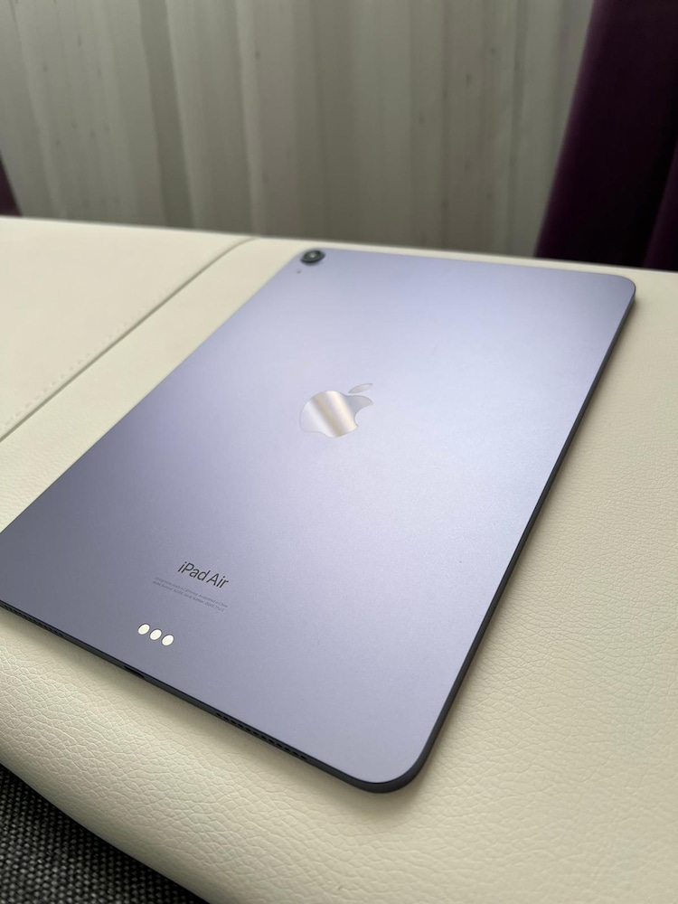 Apple iPad Air 5 (2022), 10.9