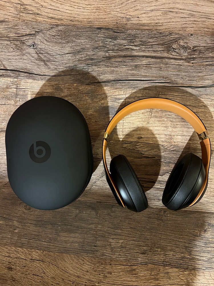 Casti Beats Studio3 Wireless, Over-Ear, Skyline Collection
