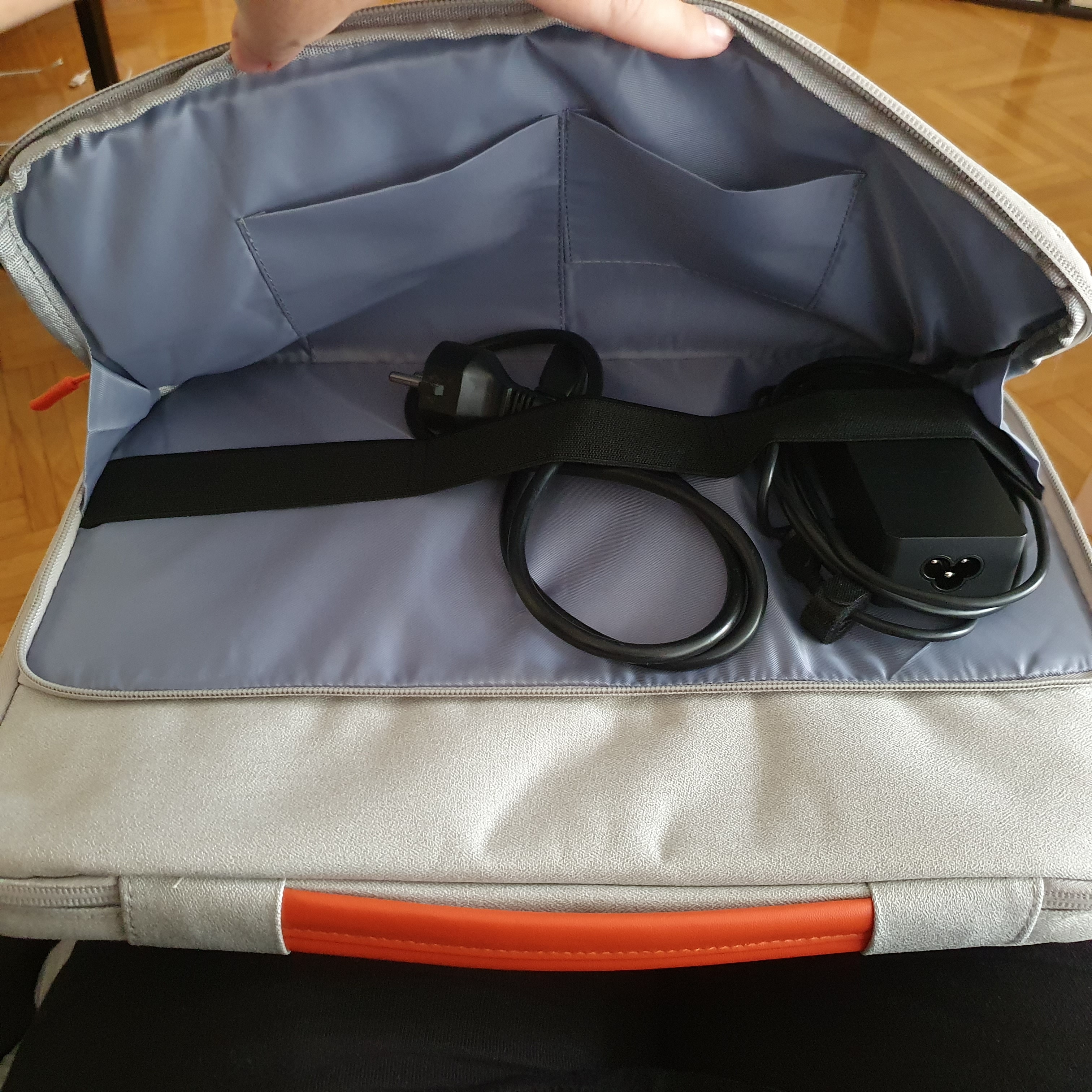 Geanta laptop, Poliuretan/Poliester, 14.1-15.4'', Impermeabil, Fermoar dublu, Albastru
