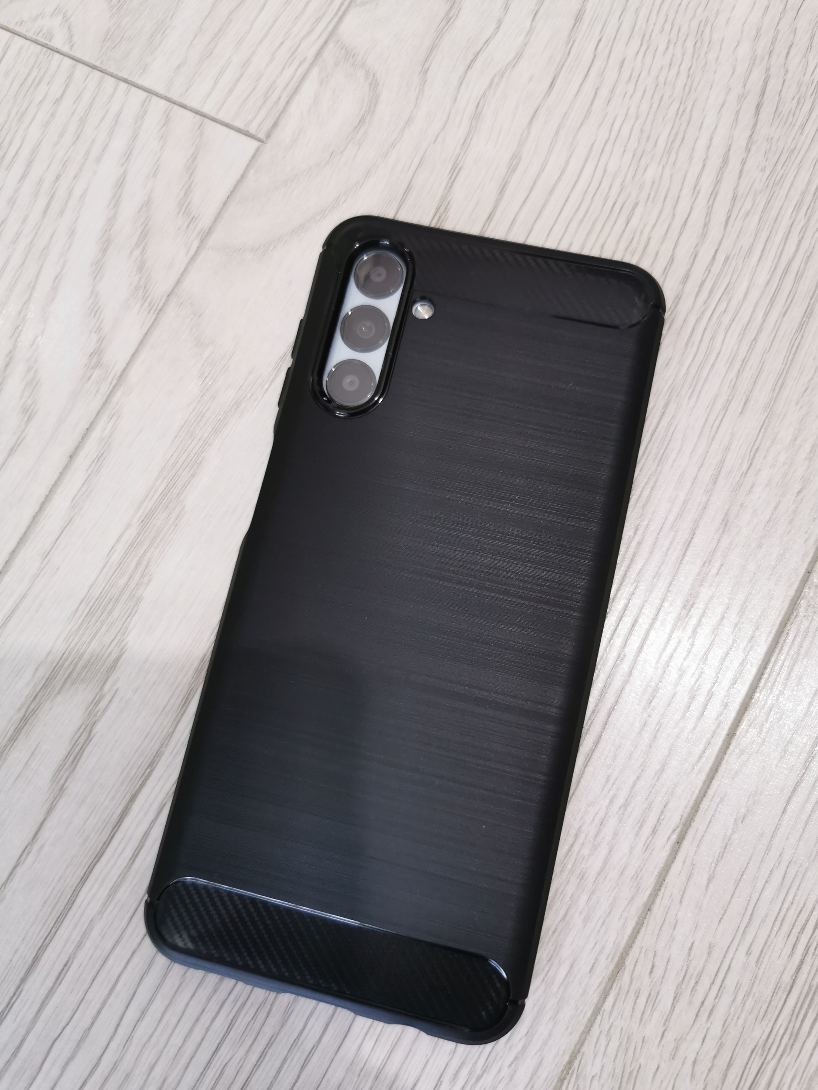 Husa Upzz® Slim, Compatibila Cu Motorola Edge 70, Pastreaza Aspectul Original, Transparenta