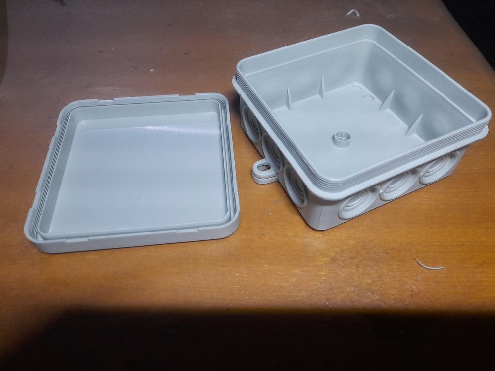 Doza de derivatie 85x85x40 OBO A11 - eMAG.ro