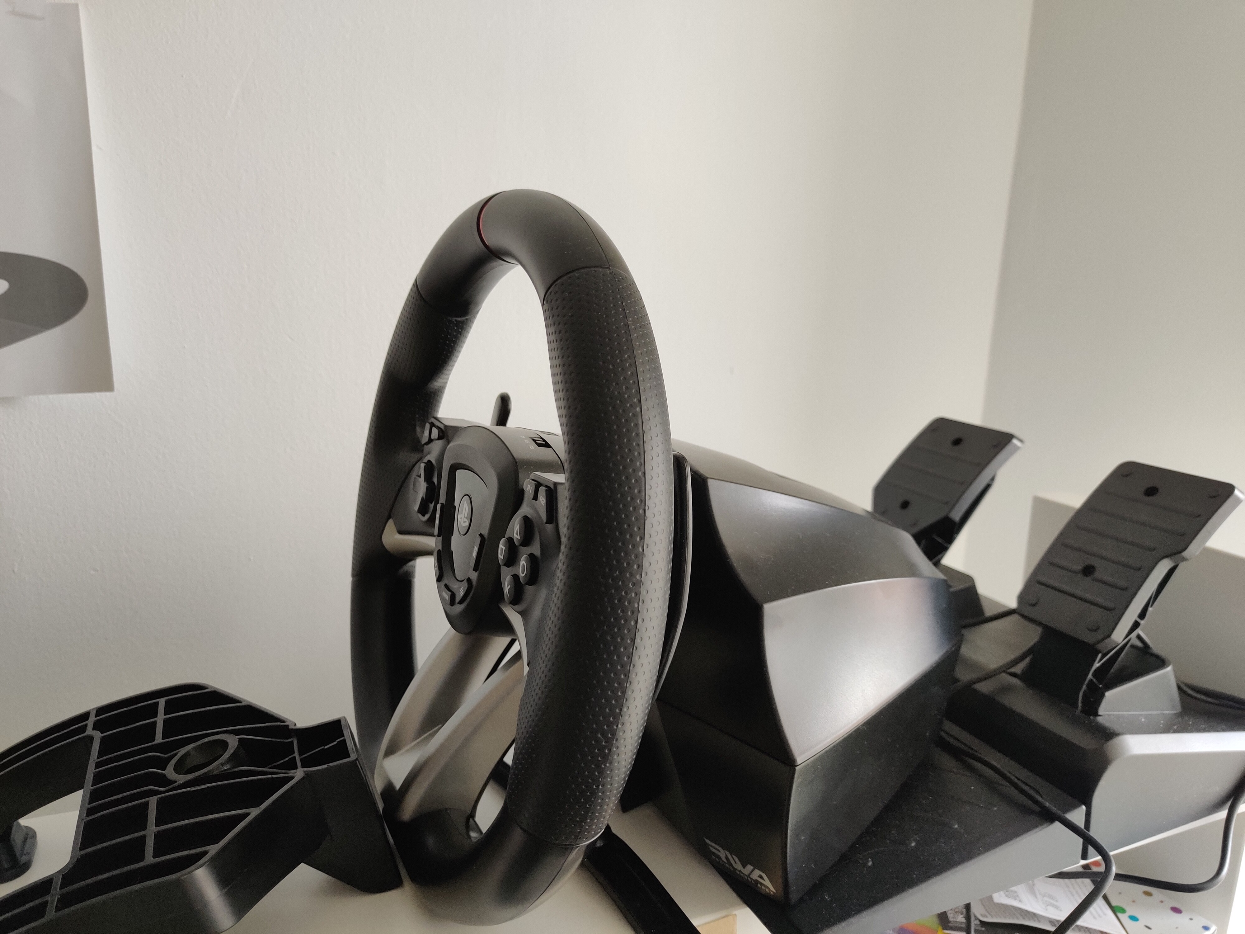 Volan Hori Racing Wheel Apex pentru PlayStation 4, PlayStation 5