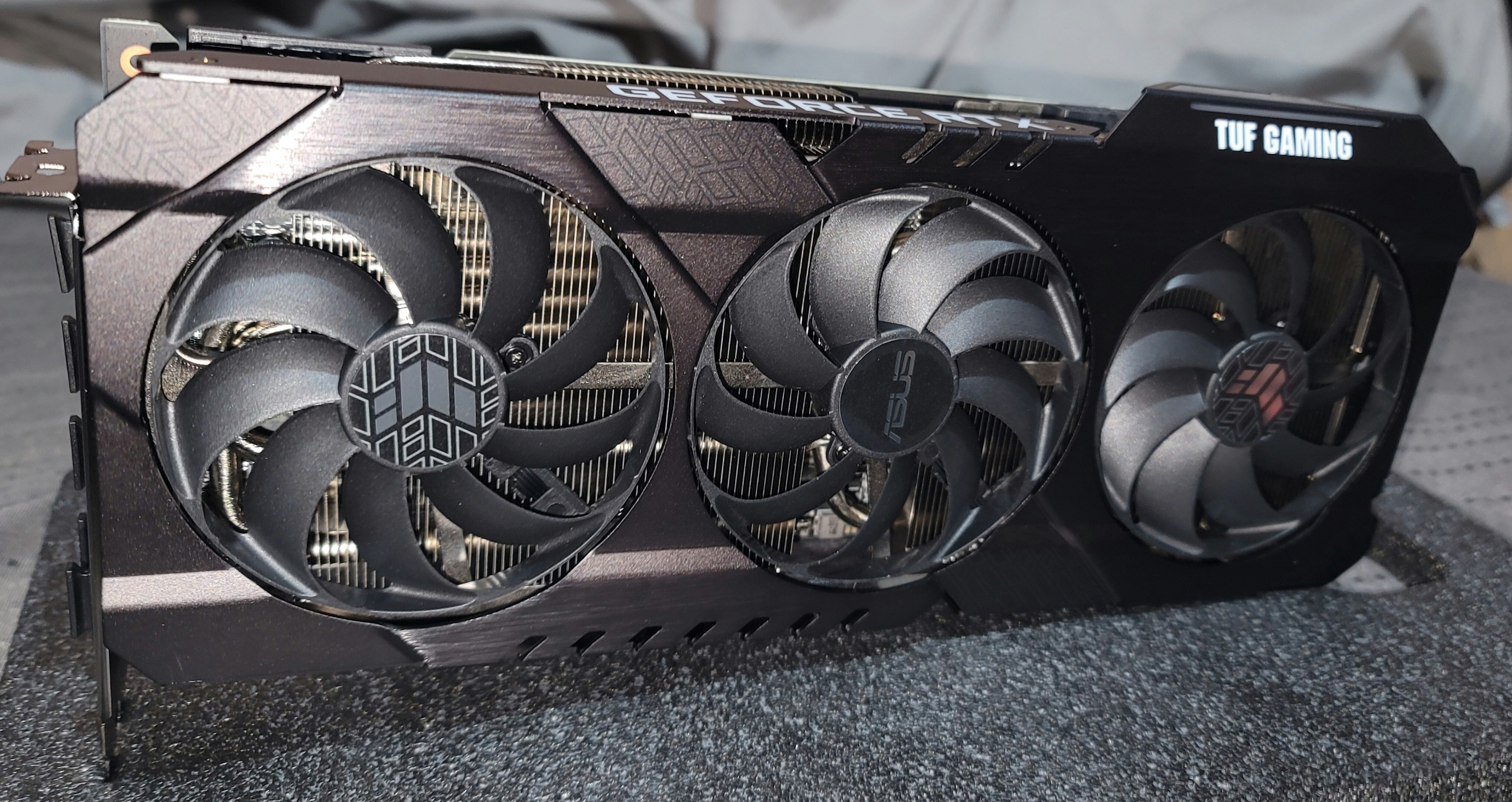 Placa video ASUS TUF GAMING GeForce RTX™ 3090 OC, 24GB GDDR6X, 384