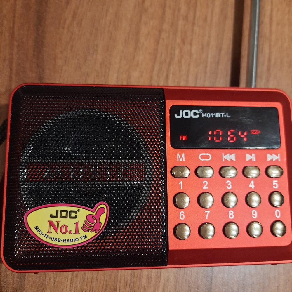 Joc Radio FM Rechargeable bluetooth 4 en 1 :lecteur mp3+lecteur