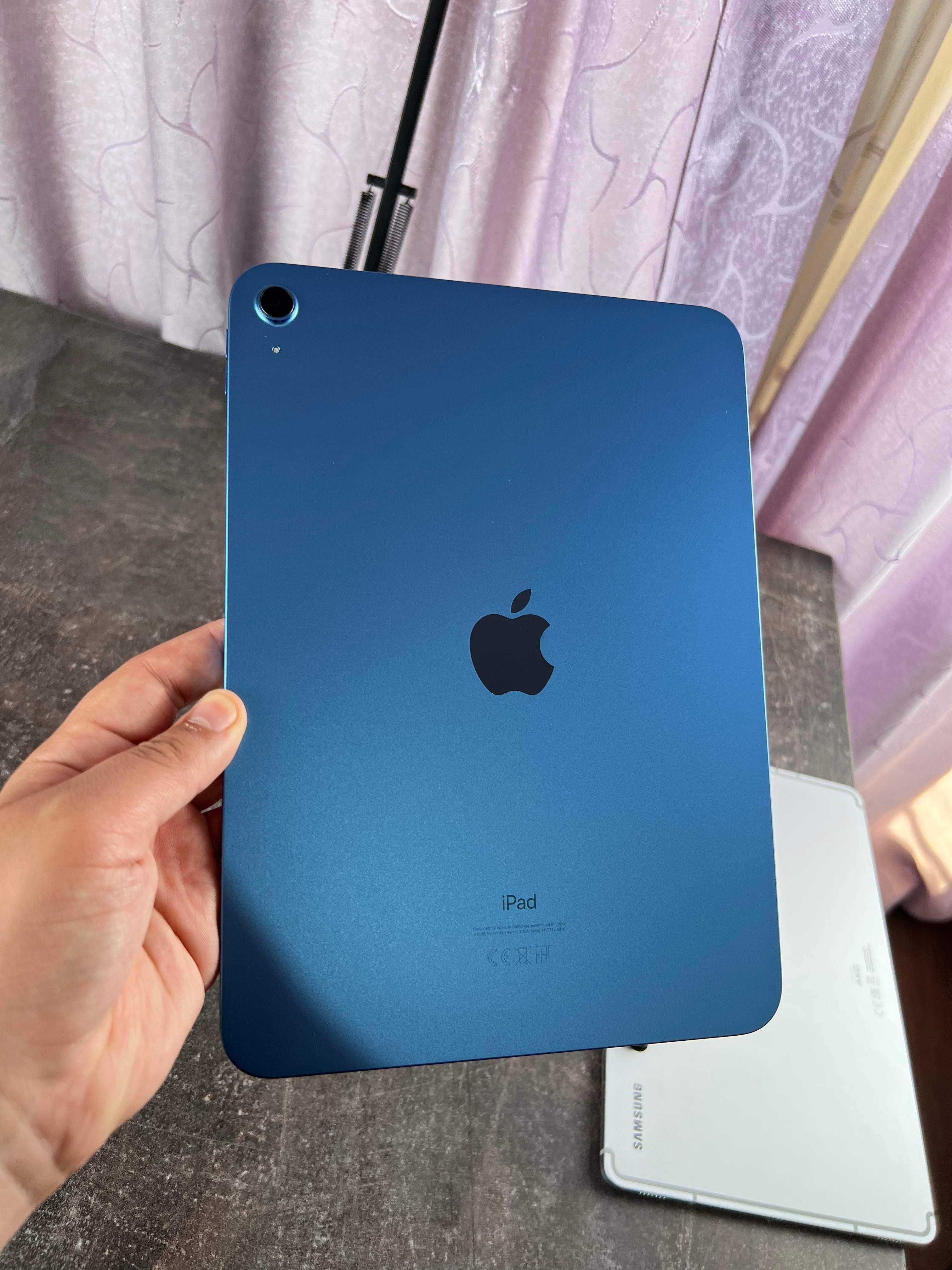 Apple iPad 10 (2022), 10.9