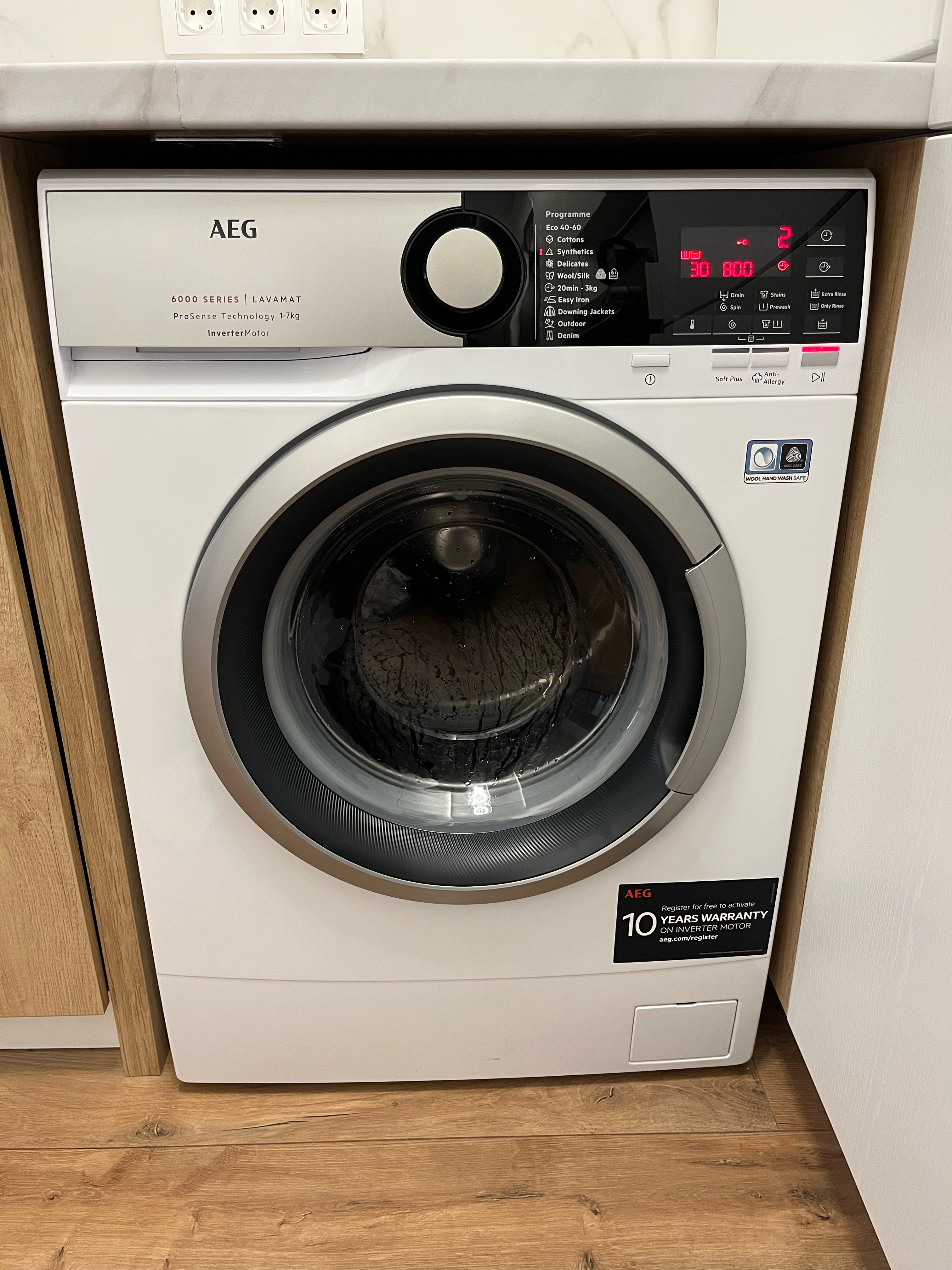 Masina de Spalat Rufe Frontala Slim AEG L6SNE47SE, ProSense, 7 kg, 1400rpm, Clasa C, Alb