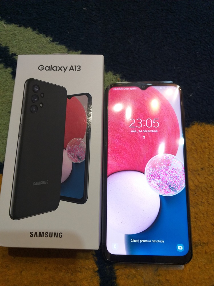 Samsung Galaxy A13. Telefon Mobil, 64GB, 4GB RAM, 4G, Nacho Black