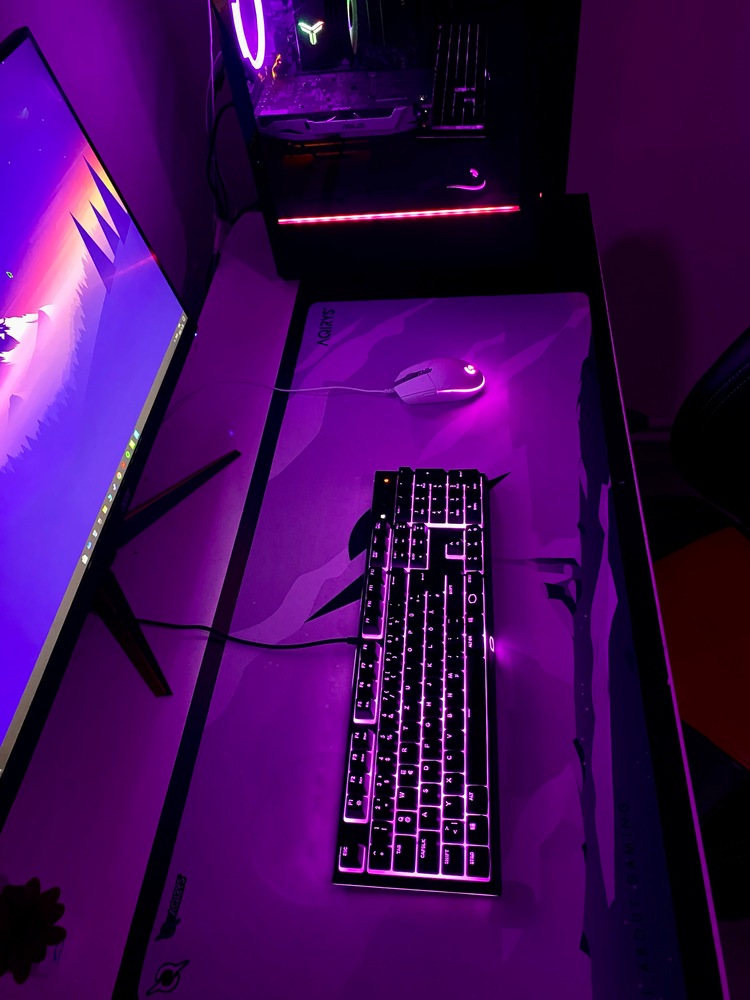 Mousepad AQIRYS Gravity White Extra Large (XL) eMAG.ro