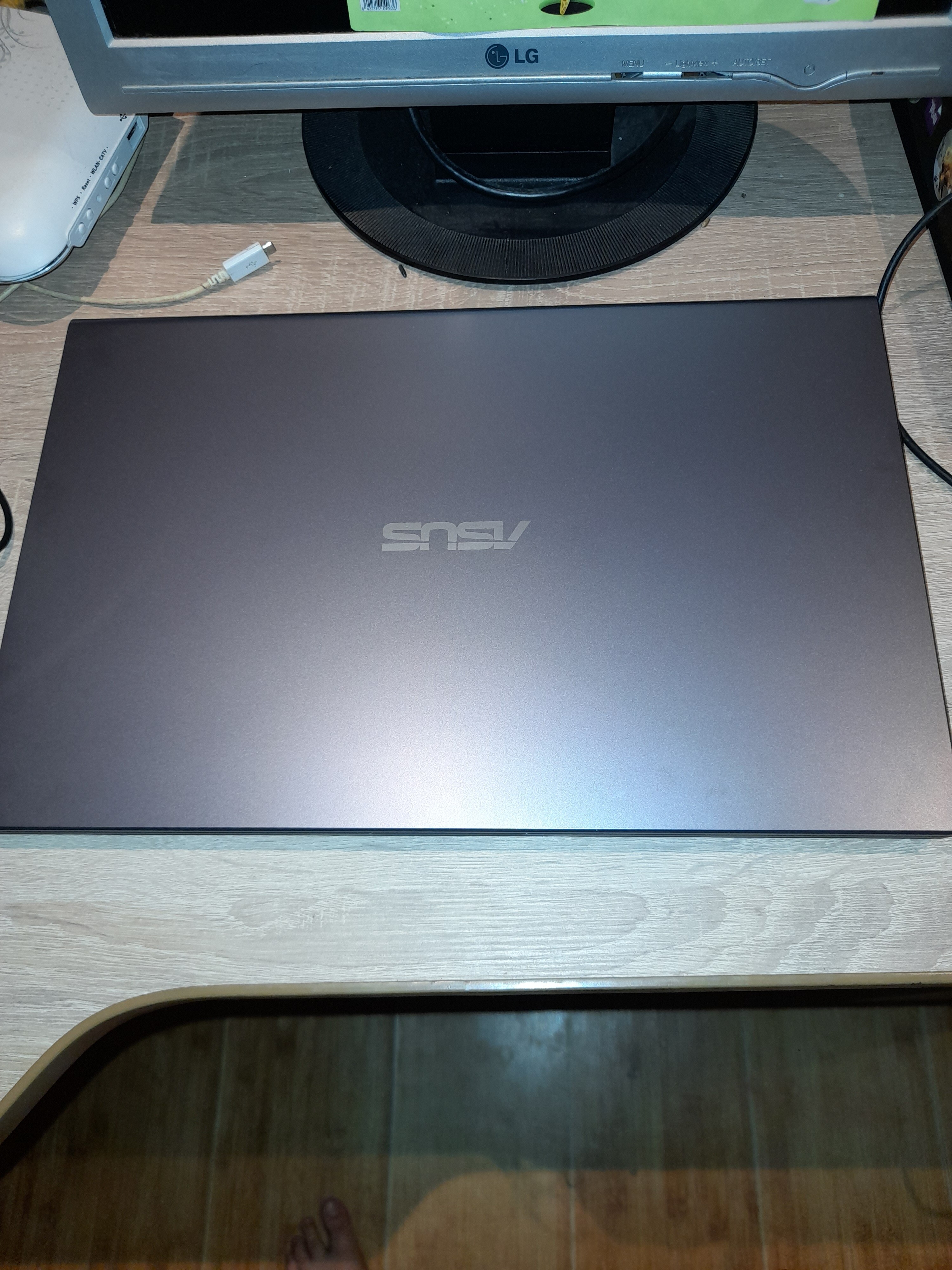 Laptop ASUS X515KA-EJ142MXM cu procesor Intel® Celeron® N4500 pana la 2.80 GHz, 15.6", Full HD, 16GB, 256GB M.2 NVMe™ PCIe® 3.0 SSD, Intel® UHD Graphics, No OS