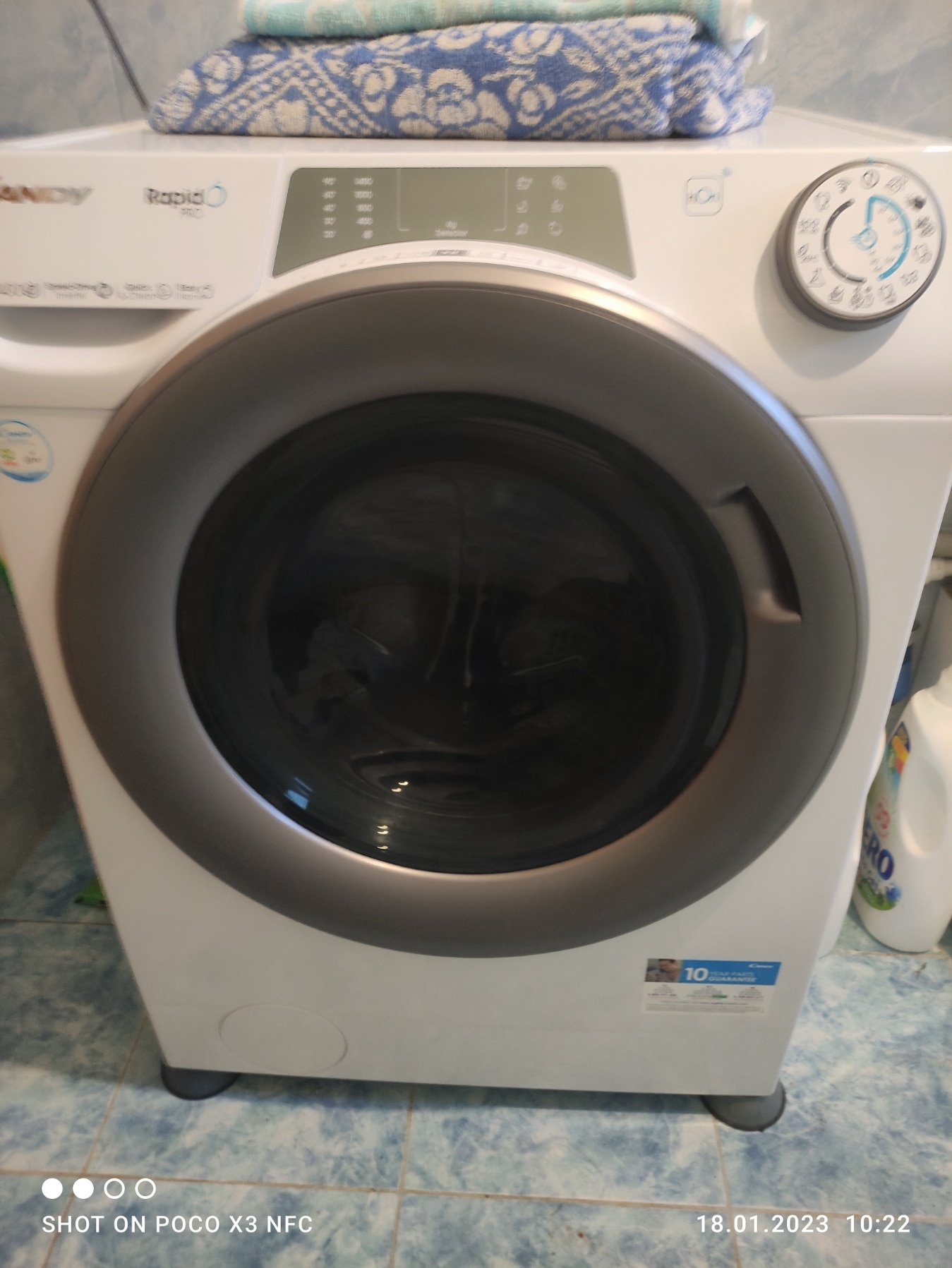 Masina de spalat rufe Candy Rapido Pro RP 486BWMR/1-S, 8 kg, 1400 RPM, Clasa A, Motor Inverter, Quick&Clean Technology, Steam Hygiene+, WiFi, Easy Iron+, Alb