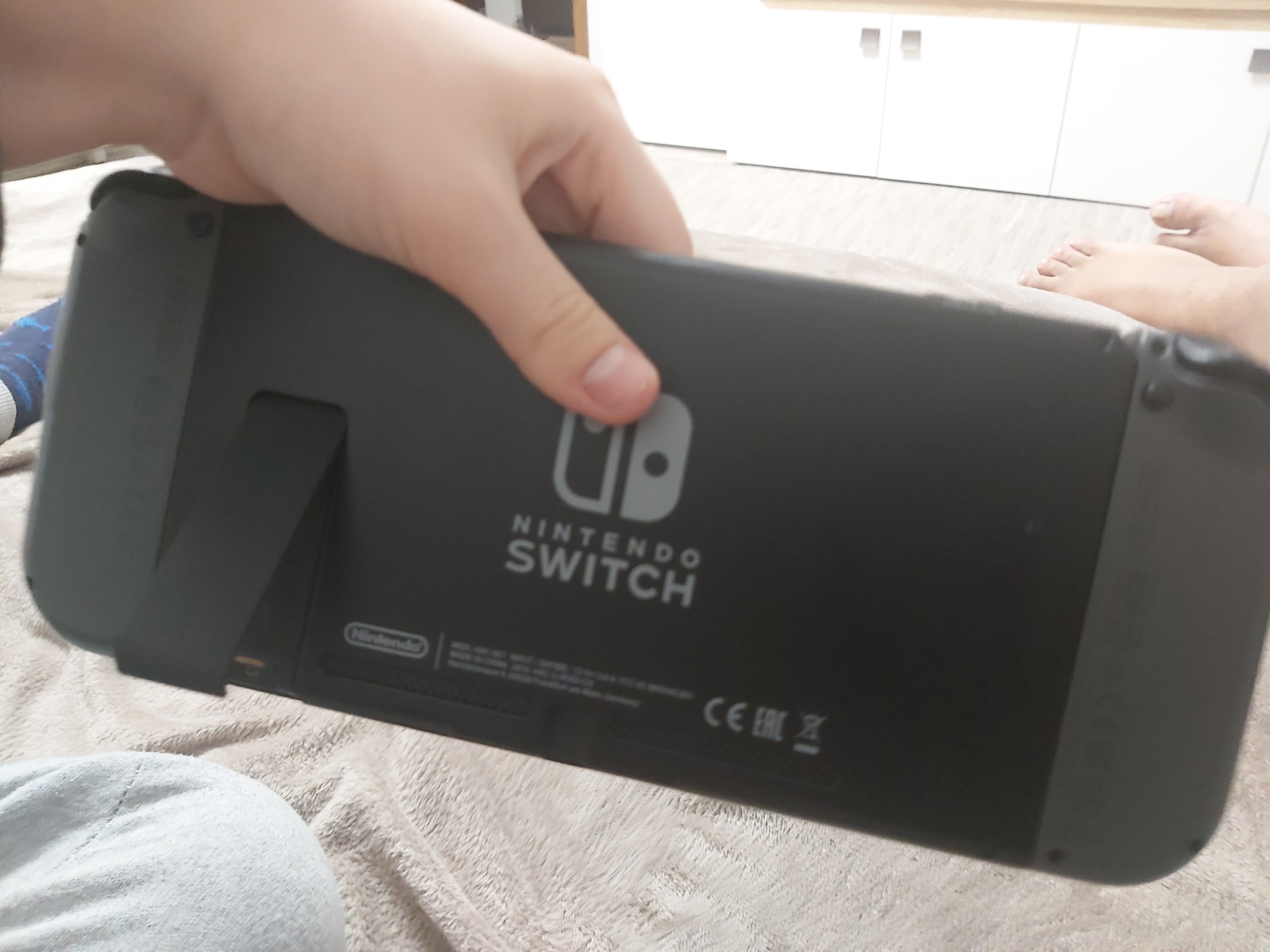Consola NINTENDO SWITCH (WITH GREY JOY-CONS)