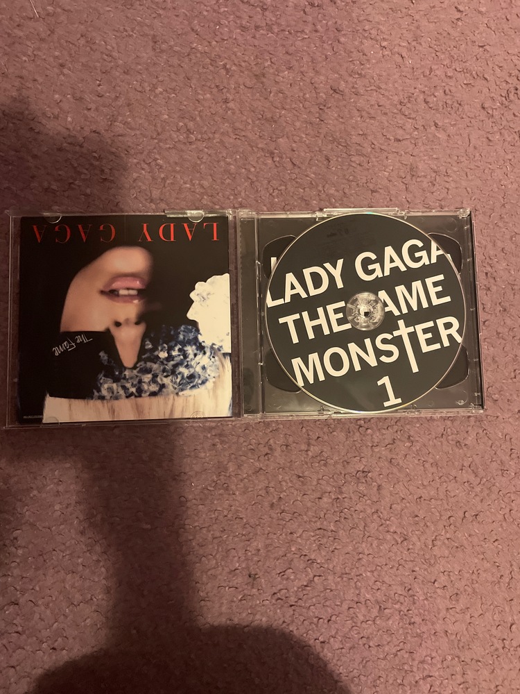 Lady Gaga-The Fame Monster-2CD - eMAG.ro